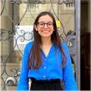 Studentessa universitaria offre ripetizioni e aiuto compiti di matematica a Pavia