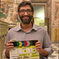 Regista e sceneggiatore impartisce lezioni di scrittura creativa, applicata al racconto per immagini e strategie di racconto