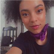 Profesora imparto clases a todo tipo de población interesada en temas de lenguaje y filosofía