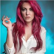 Psicóloga especializada en investigación Y estadística. 
Redactora de TFG, TFM y artículos de investigación