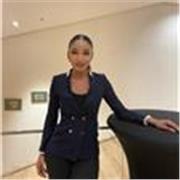 English tutor with over 5 years of teaching experience 