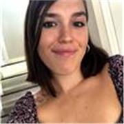 Profesora de inglés con experiencia dando clase a alumnos de 2 a 18 años. Experiencia preparando exámenes. Clases online o presenciales