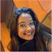 Estudiante de universidad, especializada en matemáticas, biología y literatura 