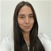 Te voy ayudar a entender el mundo del diseño para aprender a usar las herramientas y diferenciarte en el ámbito con el desarrollo de tu creatividad.