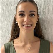 Me defino como una persona empática, con gran compromiso en el entorno con niños y guiarlos sus pasos a un futuro prometedor