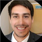 Profesor universitario destinado a reforzar las diversas catedras del derecho y a preparar alumnos para el examen de grado