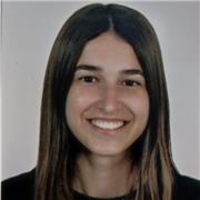 Soy amable, responsable y organizada. Doy clases a personas de todas las edades.