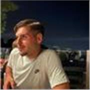 Madrelingua italiano diplomato in informatica e telecomunicazioni