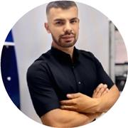 Ingeniero Electrónico con sólidas bases en matemáticas aplicadas y capacidad para enseñar de forma clara, dinámica y práctica, con