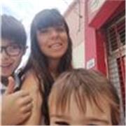 Prof. de guitarra para todas las edades. Recibida del conservatorio de música de B. Blanca (Arg.) con más de 15 años de experienci