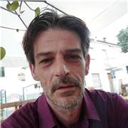 Laureato con pubblicazioni (saggi su riviste e monografie). Collaboratore con istituti storici e archivi di stato