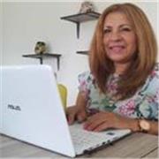Soy profesora con 18 años de experiencia, Licenciada y
Magíster Sc. en Comunicacion Social.
