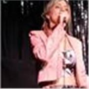 CANTANTE Egresada de la EMPA DA CLASES DE CANTO. Con más de 20 años de trayectoria. Muchas capacitaciones y estudios. Te acompaño a descubrir tu voz