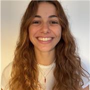 Offro aiuto compiti e studio a bambini delle elementari e ragazzi delle medie e delle superiori.