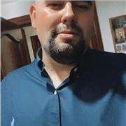 Profesor con cuatro años de experiencia, en alumnos de la ESO y, especialista en Bachillerato