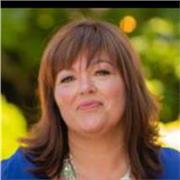 I am outgoing, professional and can do a tailored lesson for all my pupils, have 11 years as a teacher in Spain