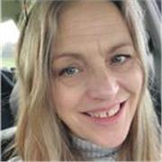 Prof d'anglais native experimentée. L'anglais d'affaires ou soutien scolaire. Je peux vous mettre à l'aise avec anglais!