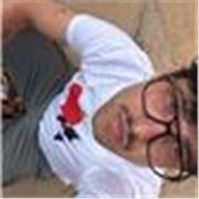 Estudiante de cuarto año de Periodismo y Comunicación Audiovisual. Adoró la literatura, escribir y los idiomas!