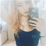 Ragazza madrelingua da lezioni di lingua Russa