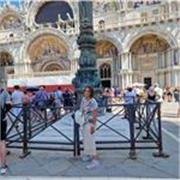 Diplomata in ITC offre ripetizione di italiano per stranieri e storia