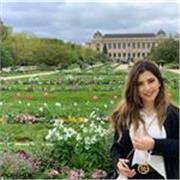 Englisch-Tutor für Kinder und alle Altersgruppen, der Unterricht anbietet.