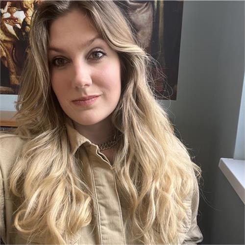 Sharon Privatlehrerin für Deutsch (Berlin)