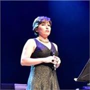 Procurando professor de música, cantoria? Entre em contato comigo.