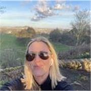 I am a French native speaker that enjoy teaching and sharing the culture of my birth country.
I am friendly and positive 