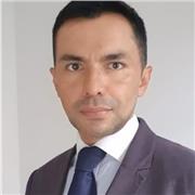 Profesor de sociales, historia y Geografia