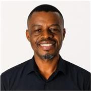 Online English tutor with thirteen years teaching experience.