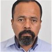 Maestro de Literatura y Español con gran experiencia en adolescentes y niños