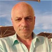I give private online lessons to adults railored to their learning needs