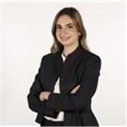 Profesora con habilidad para adaptarse a cualquier materia 