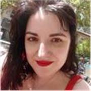 Profesora titulada en Lengua y Literatura imparte clases de Lengua Castellana Literatura y Español para extranjeros online