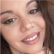 Profesora de educación infantil. Doy clases hasta la ESO y de bachillerato algunas como historia o literatura