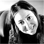 Profe de ingles que imparte clases a niños de primaria