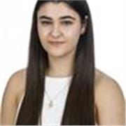 Me defino como una persona con paciencia y con experiencia en el trato y acompañamiento con niños y padres 