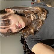 Cours de soutien scolaire en anglais et français pour les niveaux primaire et collège. 
Accompagnement adapté.