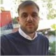 Diplomato al liceo scientifico e in corso di prendere una laurea in economia aziendale, offro ripetizioni in matematica base