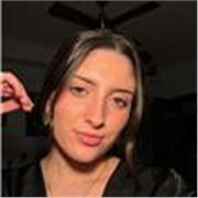 Profesora de Lengua Castellana y Literatura para todas las edades, hasta bachillerato. 