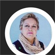 profesora de primaria baja