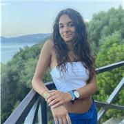 Diplomata al liceo scientifico, studentessa al secondo anno di università offre ripetizioni per bambini e ragazzi