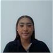 Psicologa con énfasis en cognitivo conductual, educativa y social, dictó clases dirigidas y de refuerzos para niños y adolescentes