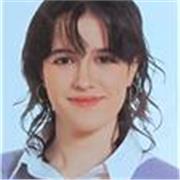 Estudiante dedicada y amable ofrece clases particulares personalizadas y apoyo escolar para alumnos de Primaria.