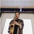 Profesor de saxofón y armonía moderna o a varios niveles (nivel principiante-intermedio)