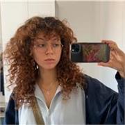 offro lezioni di inglese a persone di ogni età (principalmente ragazzi/studenti) a firenze!