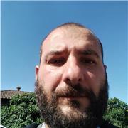 Laureato in Biologia con il massimo dei voti. Posso dare ripetizioni di matematica, scienze e biologia. Abito a Certosa di Pavia