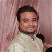 Experienced Physics tutor guiding Class 11–12 students