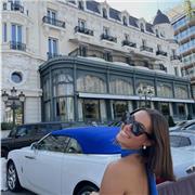 Supporto compiti con passione ed empatia: aiuto bambini a crescere e imparare con entusiasmo