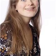 Professeure de droit. Diplômée de l'ENS, de Paris 1 et titulaire du CRFPA.